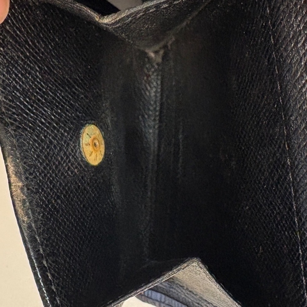 Louis Vuitton Men's Black Epi Leather Bifold Wallet Coin Pocket - Picture 5 of 15